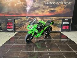 2023 Kawasaki NINJA 400 SE LIME GREEN/EBONY