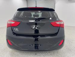 2016 Hyundai i30 Active X GD4 Series II MY17 Phantom Black