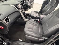 2016 Hyundai i30 Active X GD4 Series II MY17 Phantom Black