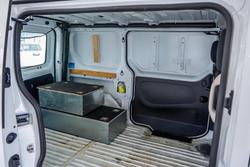 2021 Mitsubishi Express GLX