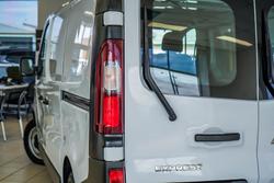 2021 Mitsubishi Express GLX