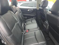 2016 Nissan Pathfinder ST-L R52 MY16 Diamond Black