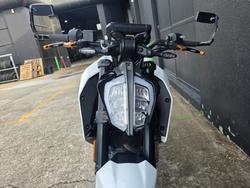 2020 Ktm 390 DUKE WHITE