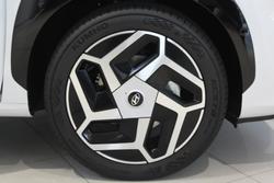 2026 Hyundai ELEXIO Elite