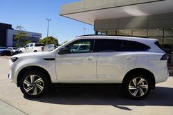 2025 Isuzu MU-X LS-T