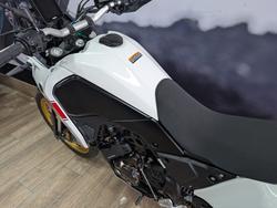 2024 Yamaha 2024 Yamaha 690cc XTZ690R Tenere 700 WHITE/RED