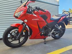 2014 Honda CBR300R CBR Red