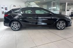 2020 Kia Cerato Sport+