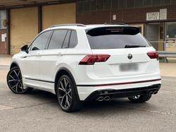 2022 Volkswagen Tiguan R