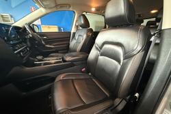 2023 Nissan Pathfinder Ti