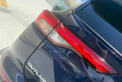 2023 Mitsubishi Outlander Exceed