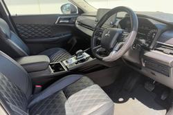 2023 Mitsubishi Outlander Exceed