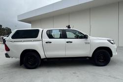 2018 Toyota Hilux SR