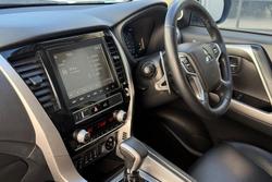 2020 Mitsubishi Pajero Sport Exceed