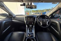 2020 Mitsubishi Pajero Sport Exceed