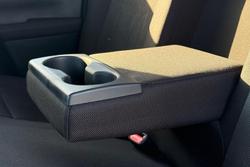 2022 Toyota Hilux SR