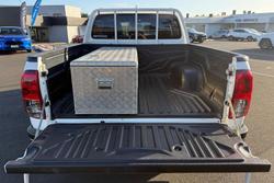 2022 Toyota Hilux SR