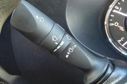 2022 Toyota Hilux SR