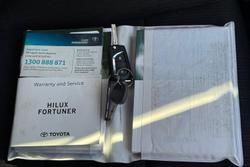 2022 Toyota Hilux SR