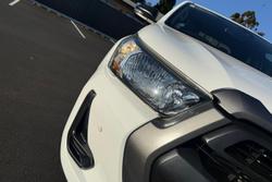 2022 Toyota Hilux SR