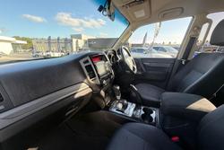 2019 Mitsubishi Pajero GLX