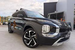 2023 Mitsubishi Outlander PHEV Exceed