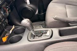 2023 Toyota Hilux SR