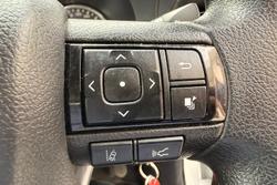 2023 Toyota Hilux SR