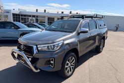 2018 Toyota Hilux SR5