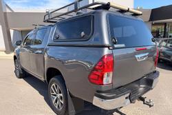 2018 Toyota Hilux SR5