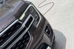 2022 Ford Everest Platinum