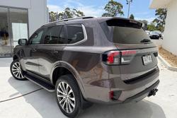 2022 Ford Everest Platinum