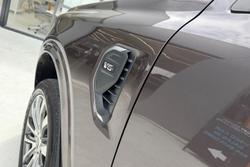 2022 Ford Everest Platinum