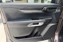 2022 Ford Everest Platinum