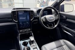 2022 Ford Everest Platinum