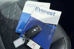 2022 Ford Everest Platinum