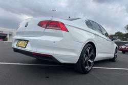 2022 Volkswagen Passat 140TSI Business