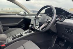 2022 Volkswagen Passat 140TSI Business