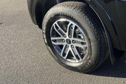 2025 Ford Everest Trend