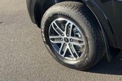 2025 Ford Everest Trend