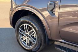 2025 Ford Everest Trend