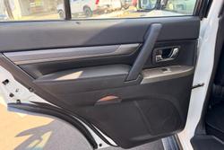 2020 Mitsubishi Pajero GLX