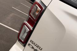 2021 Isuzu D-MAX LS-U