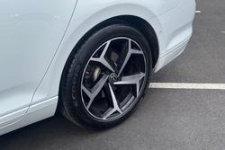 2022 Volkswagen Passat 140TSI Business