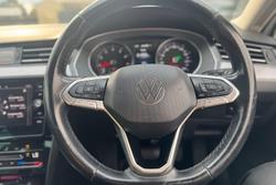 2022 Volkswagen Passat 140TSI Business