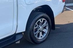 2015 Toyota Hilux SR Hi-Rider