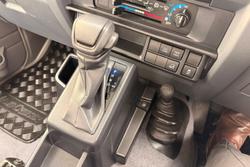 2024 Toyota Landcruiser GXL