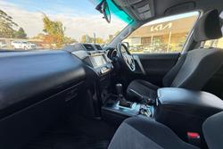 2017 Toyota Landcruiser Prado GX