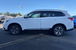 2018 Mitsubishi Outlander LS