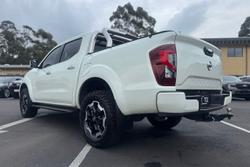 2022 Nissan Navara ST-X
